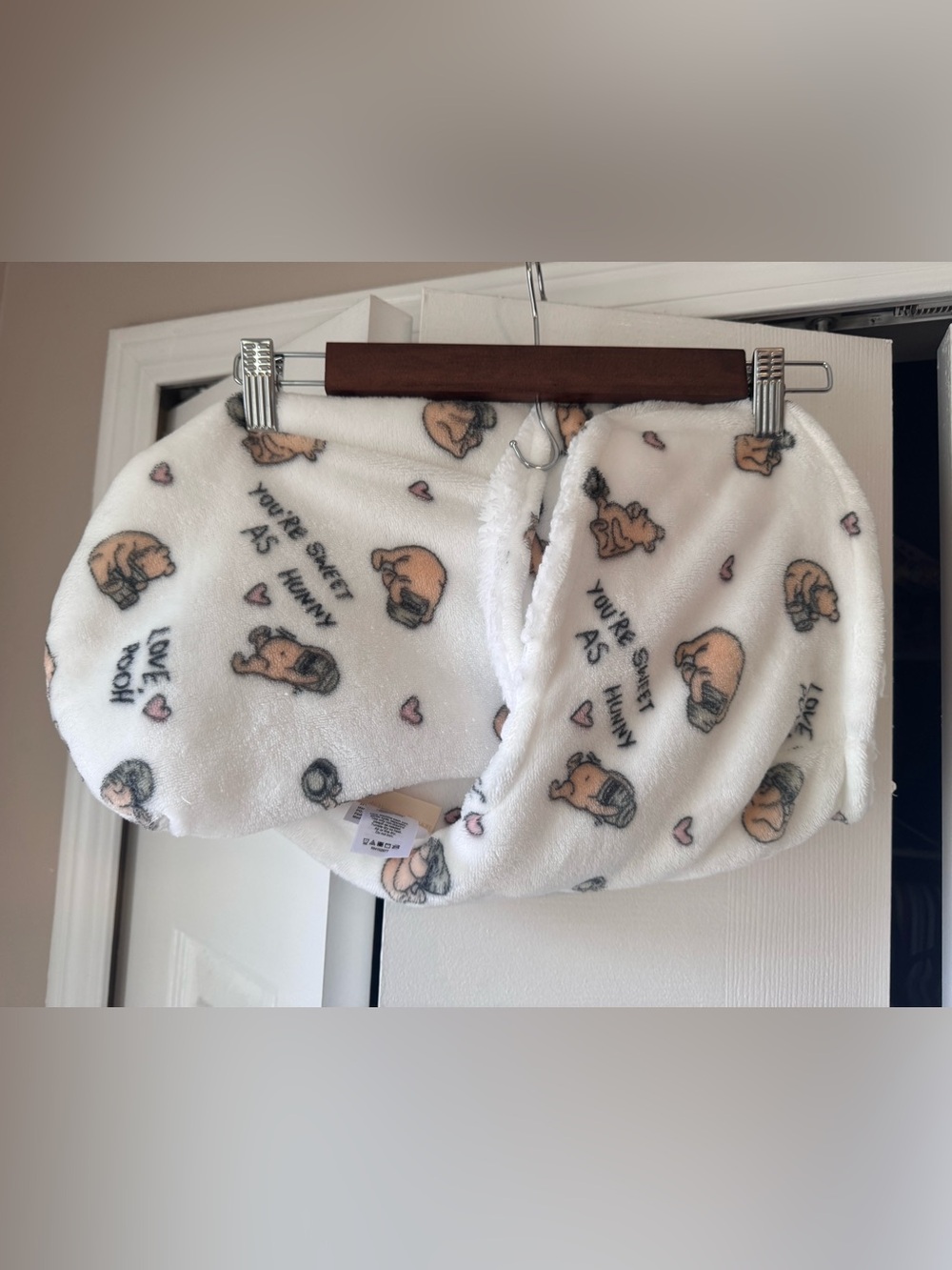 Disney Pooh Bear Collection You’re Sweet As Hunny Fleece Baby Blanket White